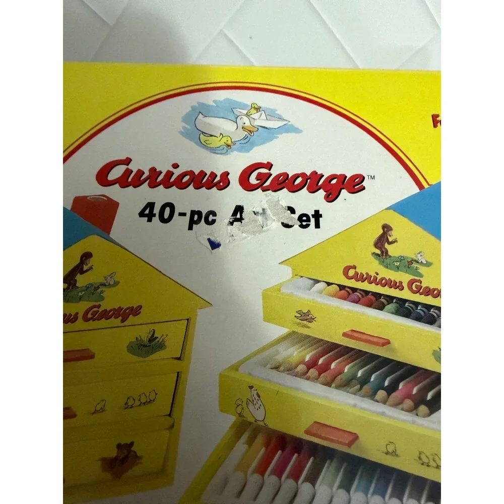 Curious George 40-Piece Art Set Kids Activity Kit House Shaped Storage Chest Box